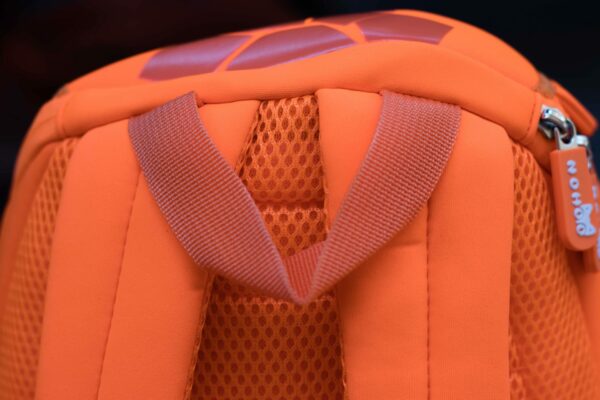 Mochila Neopreno Dinosaurio Naranja - Imagen 9