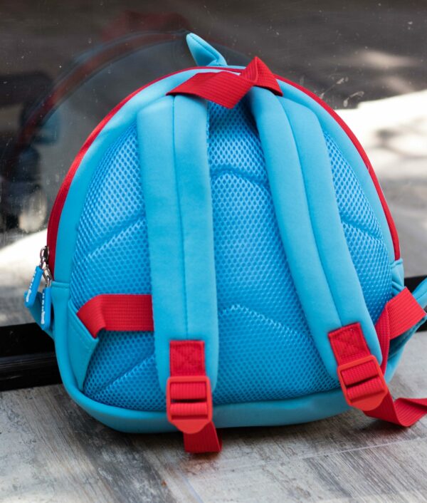 Mochila Neopreno Tiburón pequeño - Imagen 6